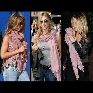 Matta Dupatta Pom Pom Scarf in Mauve